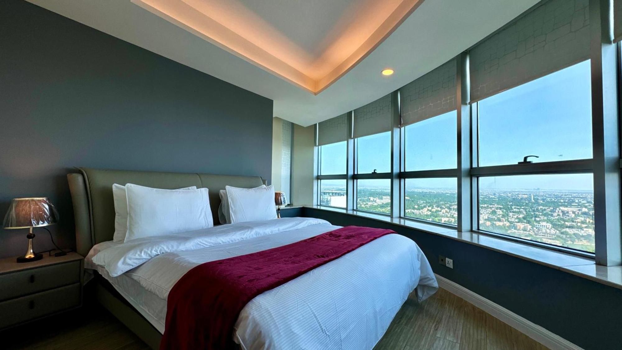 Centaurus Apartment City View Three Beds Islamabad Zewnętrze zdjęcie
